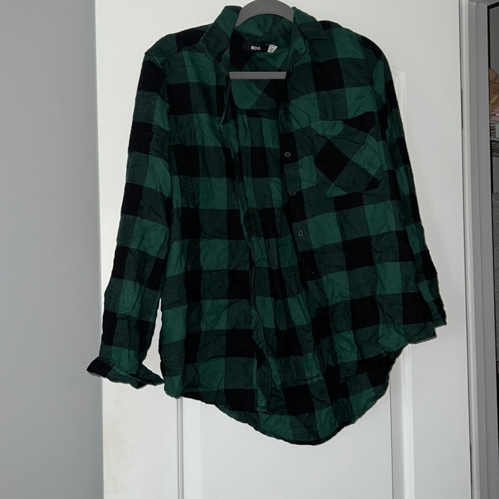 Green bottom up shirt!